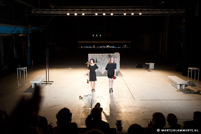 Persona - Dans aan de Overkant