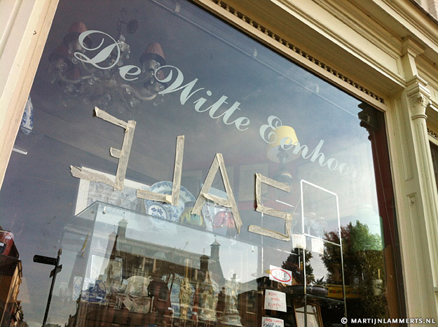 De buitenwereld in de aanbiedling